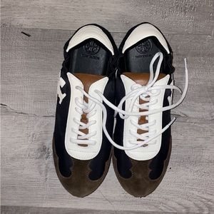 Brand new Tory Burch Tory Lace-Up Sneakers